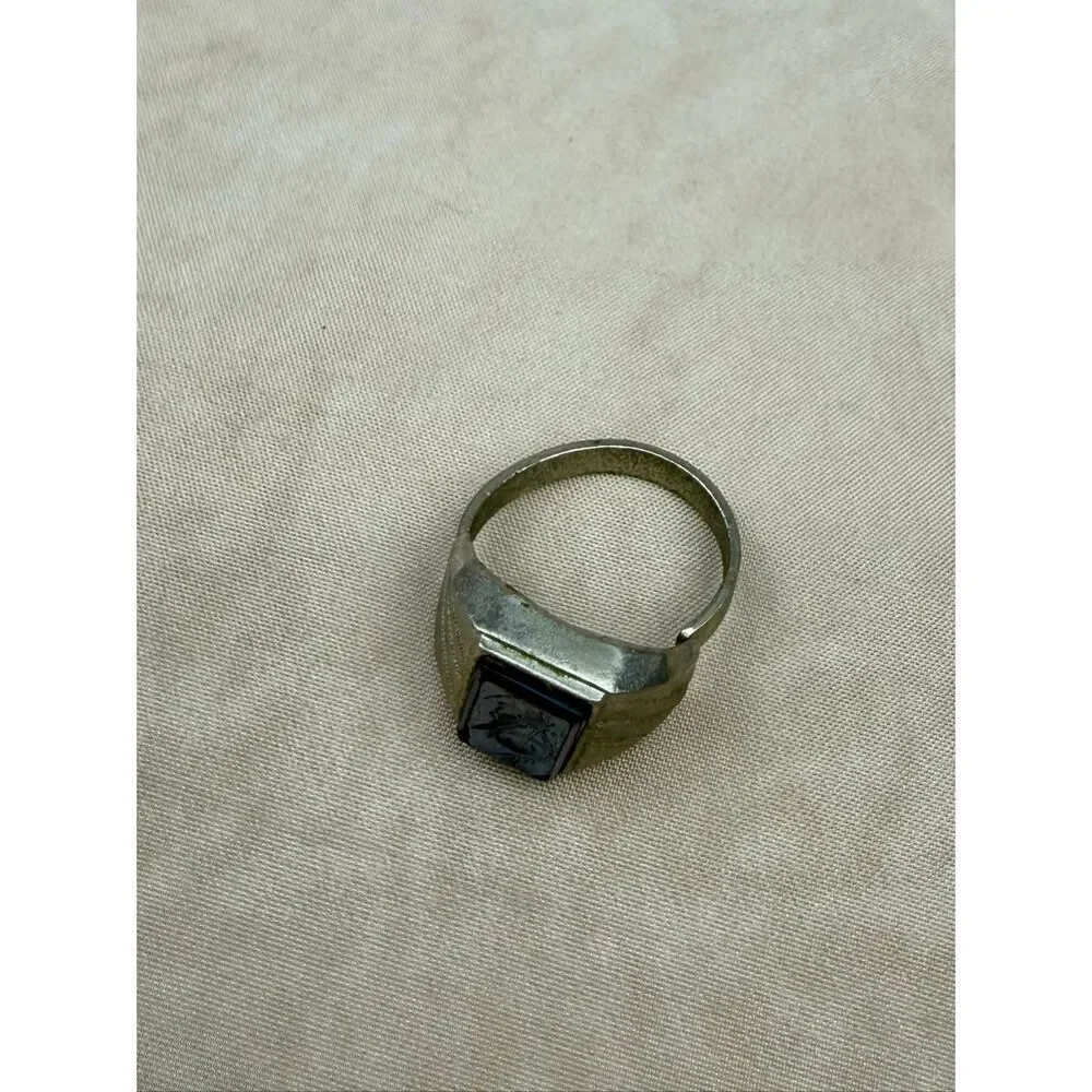Vintage Art Deco Intaglio Hematite Ring Roman Soldier